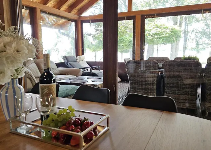 Σπίτι διακοπών Nad Jeziorem - Wielkopolskie Mazury Konin (Greater Poland)